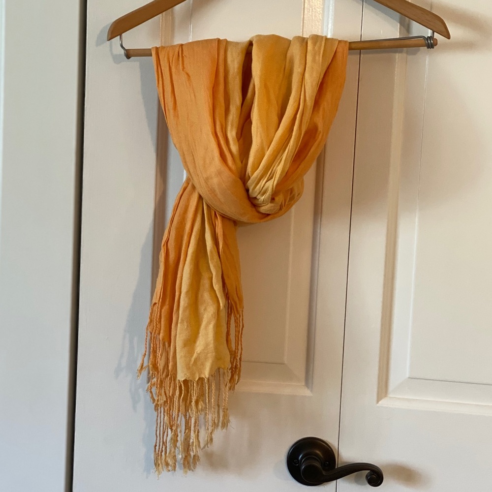Ombré marigold pashmina scarf - Picture 1 of 3